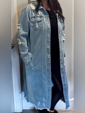 VINTAGE LONG DENIM JACKET - UNIQUE -    EFFORTLESSLY COOL!😎